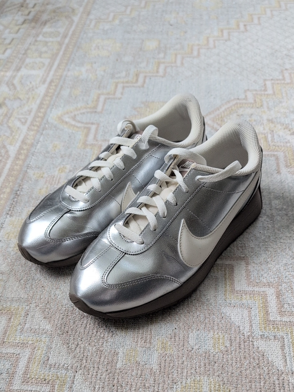 Nike Pacific Sneakers